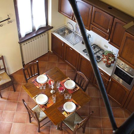 Tenuta Di Forte Sorgnano Gualdo Cattaneo ภายนอก รูปภาพ