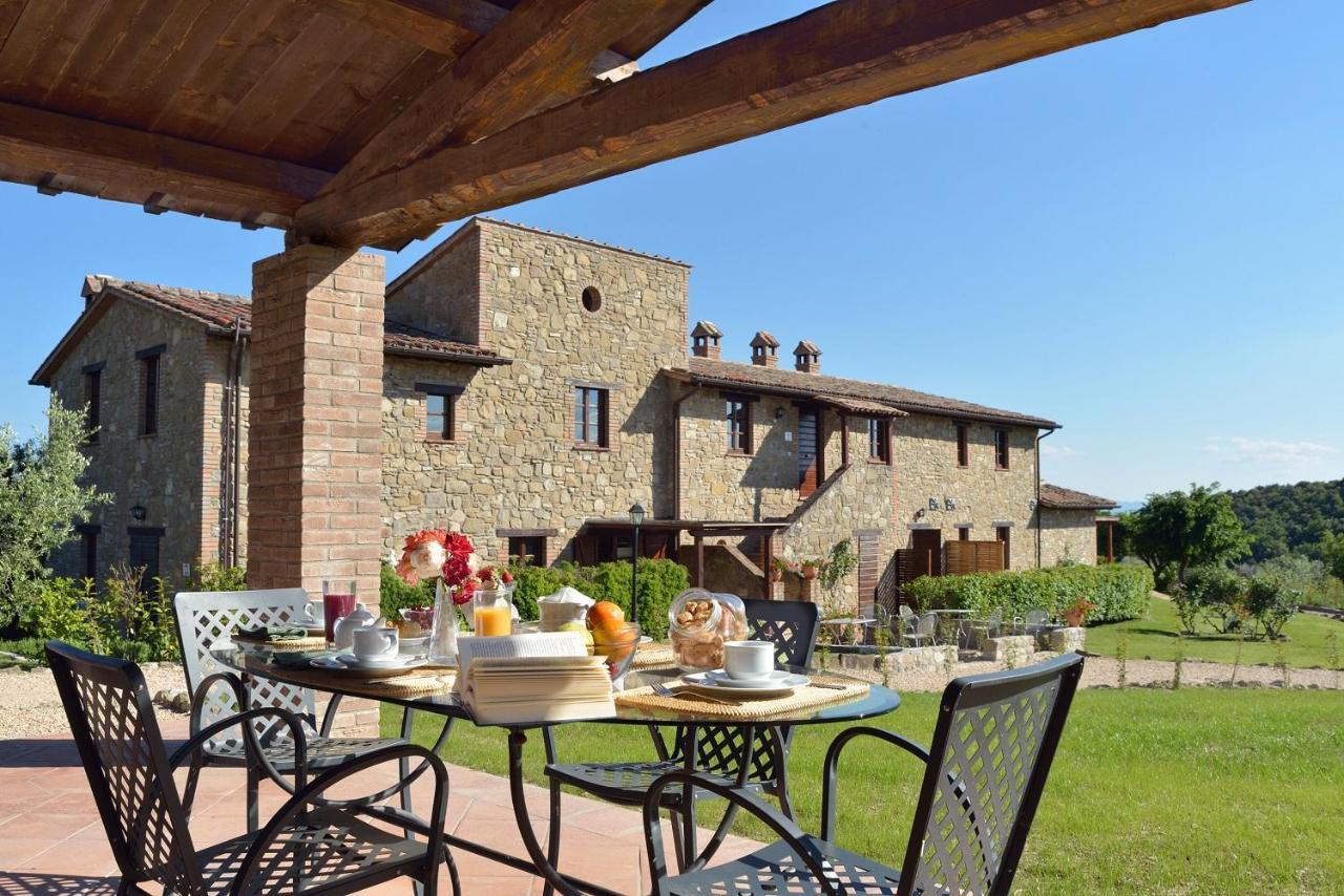 Tenuta Di Forte Sorgnano Gualdo Cattaneo ภายนอก รูปภาพ