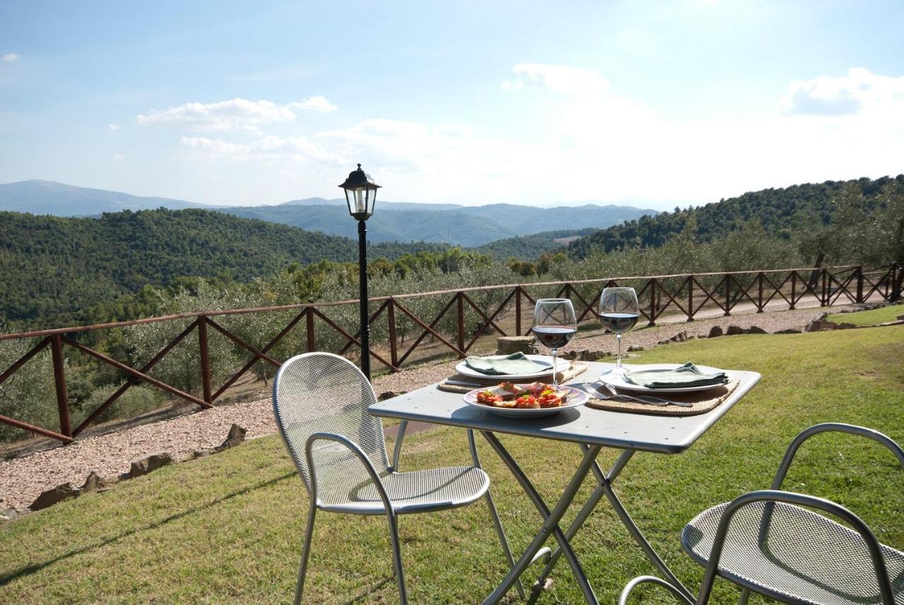 Tenuta Di Forte Sorgnano Gualdo Cattaneo ภายนอก รูปภาพ