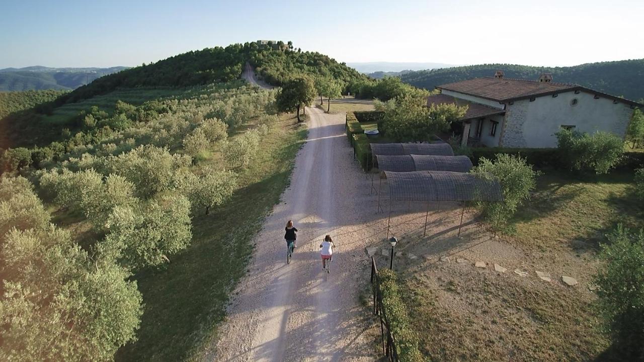 Tenuta Di Forte Sorgnano Gualdo Cattaneo ภายนอก รูปภาพ